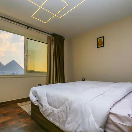 Imperial Pyramids Heights View Bed & Breakfast Nazlet el-Sîsi Exterior photo