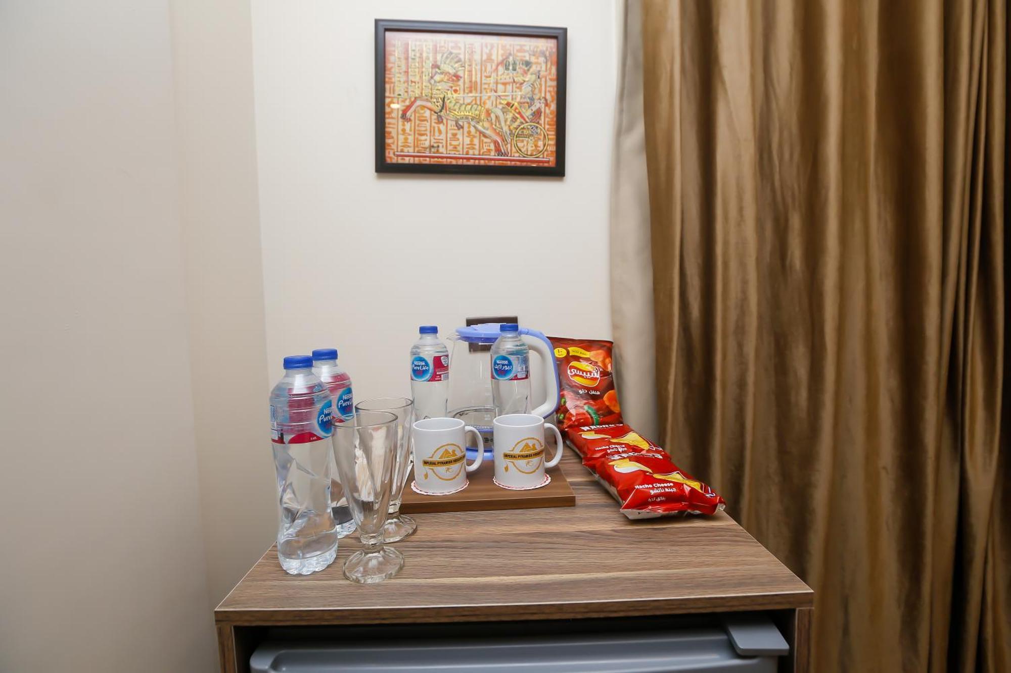 Imperial Pyramids Heights View Bed & Breakfast Nazlet el-Sîsi Exterior photo